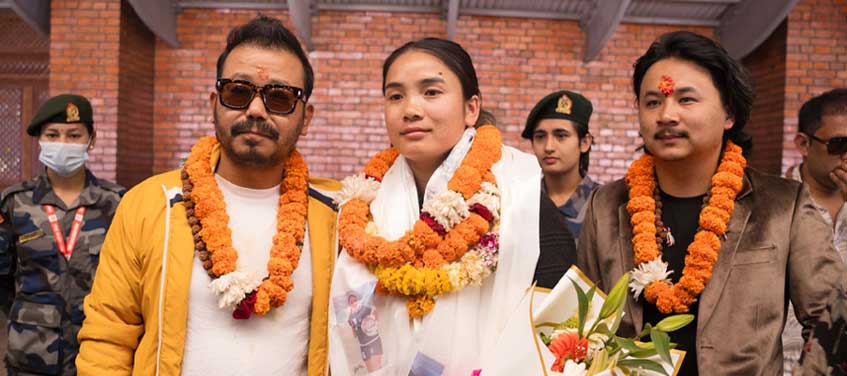 दर्शक भेट्न नेपाल आइन एन्जिलाः आजैदेखि हलहरूमा पुग्ने